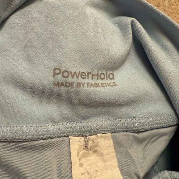 Fabletics | Light Blue Leggings - Picture 5 of 8